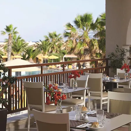 Porto Hotell 4*